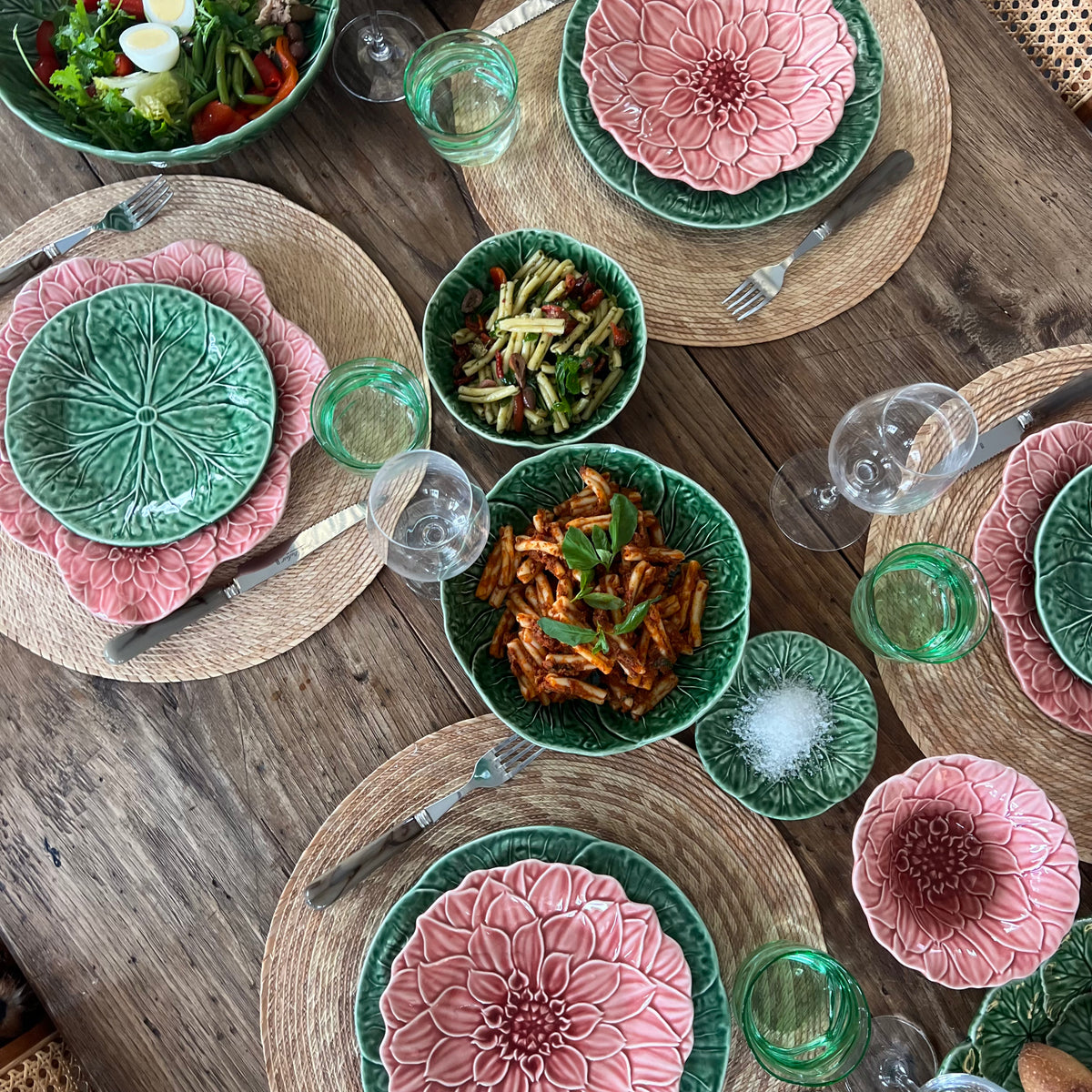 Verde Flower Plate Pink