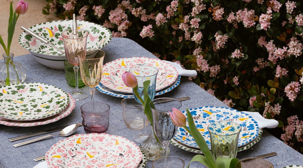 שולחן עם אופי