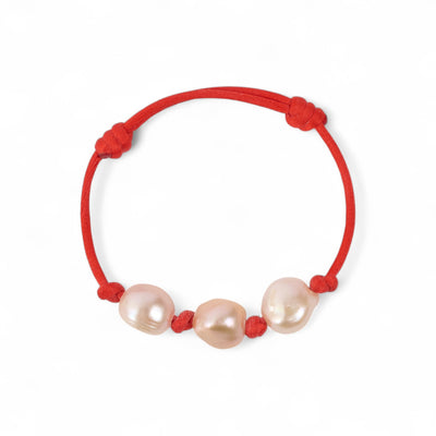 צמיד שלוש פנינים עם חוט משי כותנה מתרחב