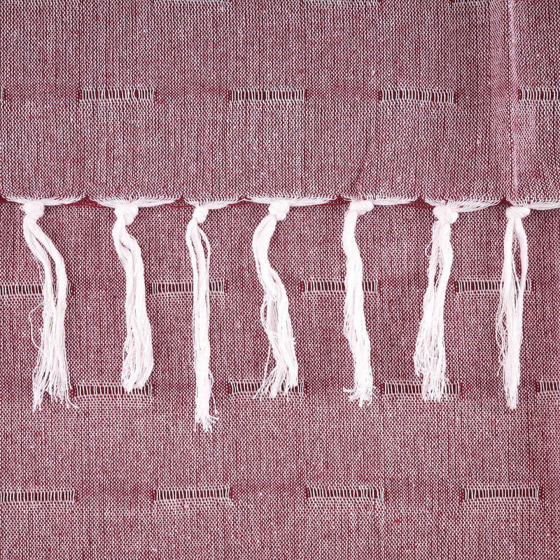 מפת שולחן בורדו עם פרנזים