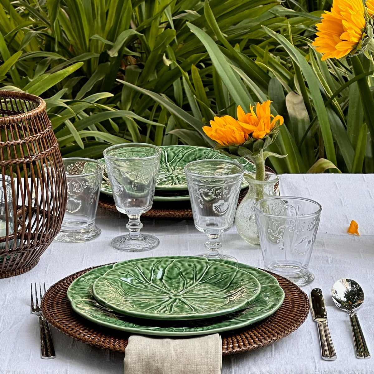 Rattan Underplate