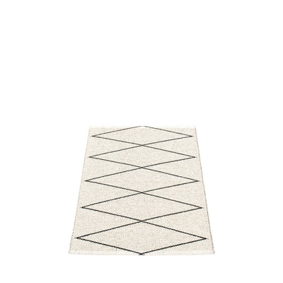 max-70x100-black-back