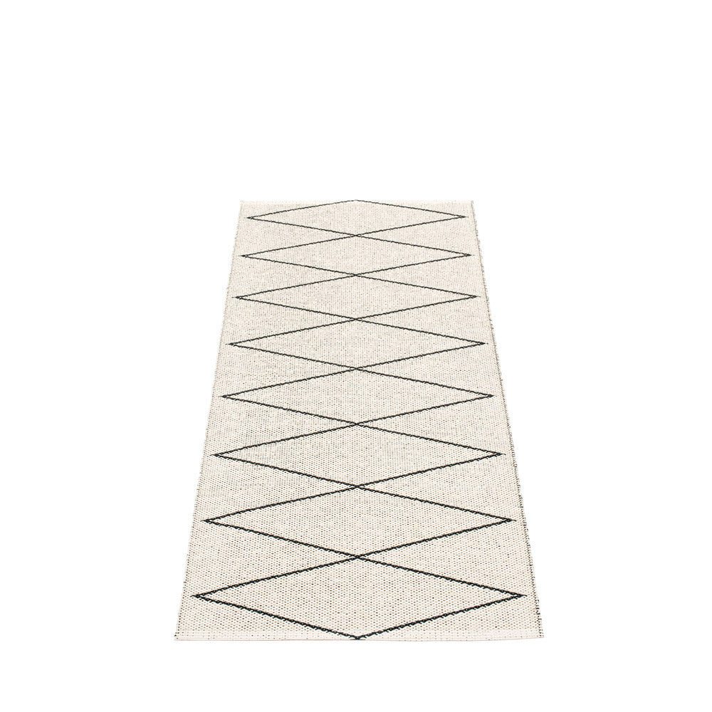 max-70x160-black-back